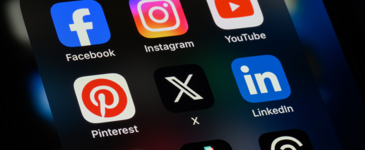 Social media on the phone